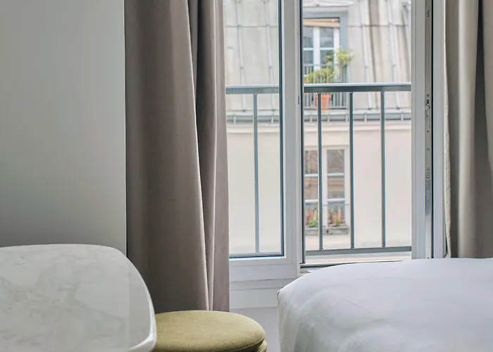 Nestay Les Halles Apartahotel