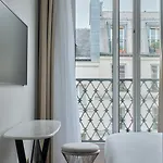 Ξενοδοχείο με διαμερίσματα Nestay Les Halles 4*