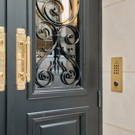 Nestay Les Halles Апарт-отель