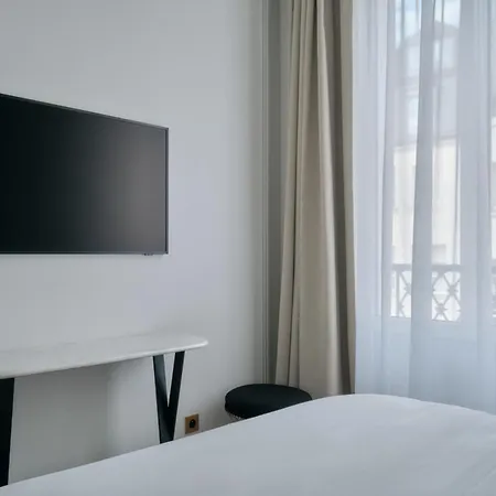 Nestay Les Halles Aparthotel Parigi