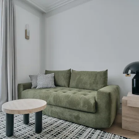 Nestay Les Halles Aparthotel