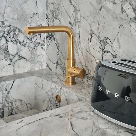 Nestay Les Halles Aparthotel 4*