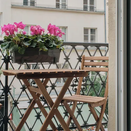 Apartahotel Nestay Les Halles París
