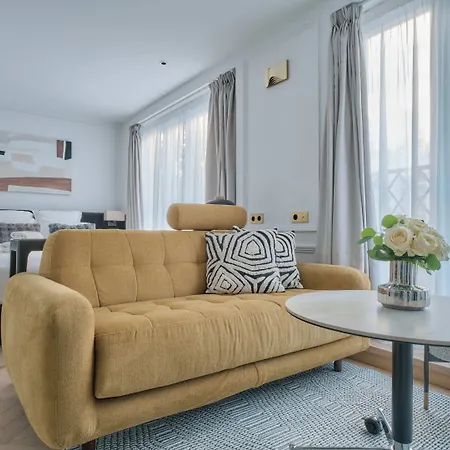 Apartmanhotel Nestay Les Halles Párizs