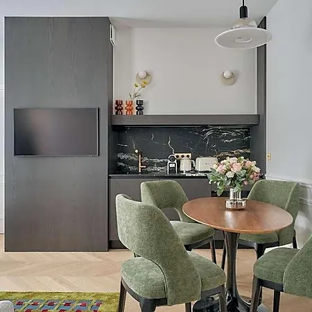 Nestay Les Halles Apartahotel