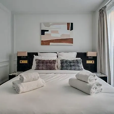 Nestay Les Halles 4* París