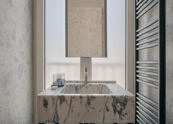 Nestay Les Halles 4* Paris