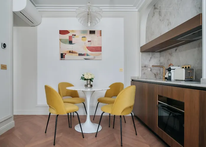 Aparthotel Nestay Les Halles