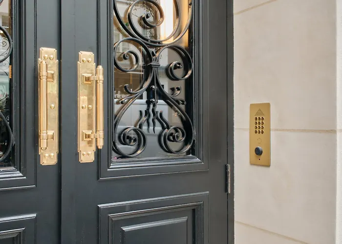 Nestay Les Halles Appart hôtel