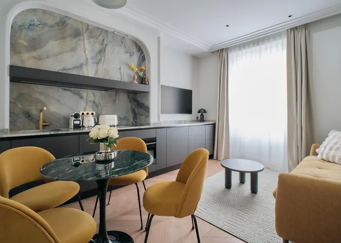 Nestay Les Halles Appart hôtel 4*